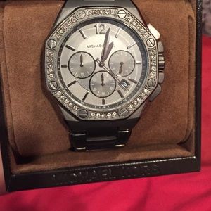100% authentic michael kors grey watch with bling